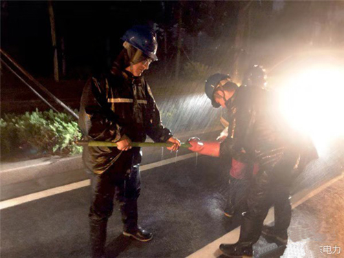 2018年8月19日，華昌公司員工抗洪搶險