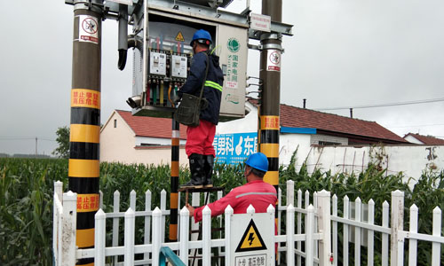 燒毀的電表箱修復(fù)