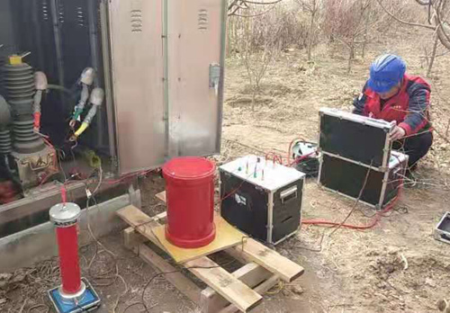 2021年3月5日，燃氣公司電纜維修后交接試驗現(xiàn)場